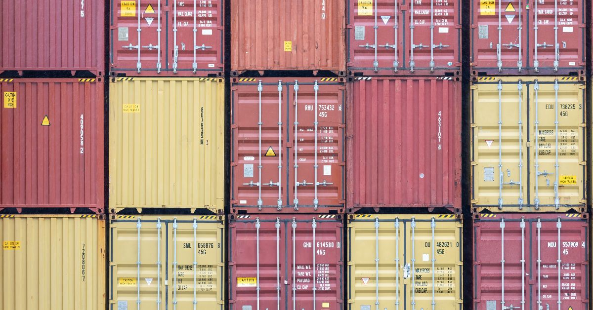 Advantages of Renting Hazmat Storage for Temporary Projects